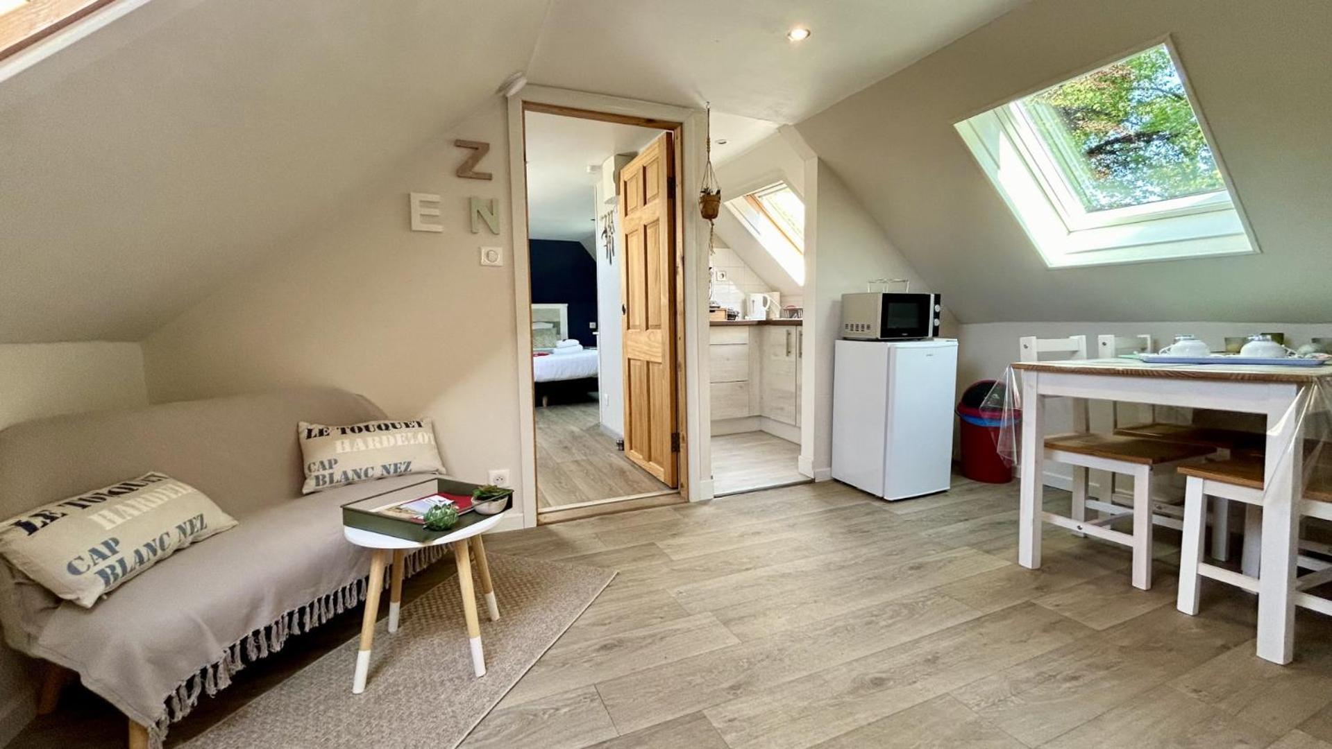 Terre & Mer'Veilles 2, Appartement Avec Spa Pour 2 Personnes Favieres  Exterior photo
